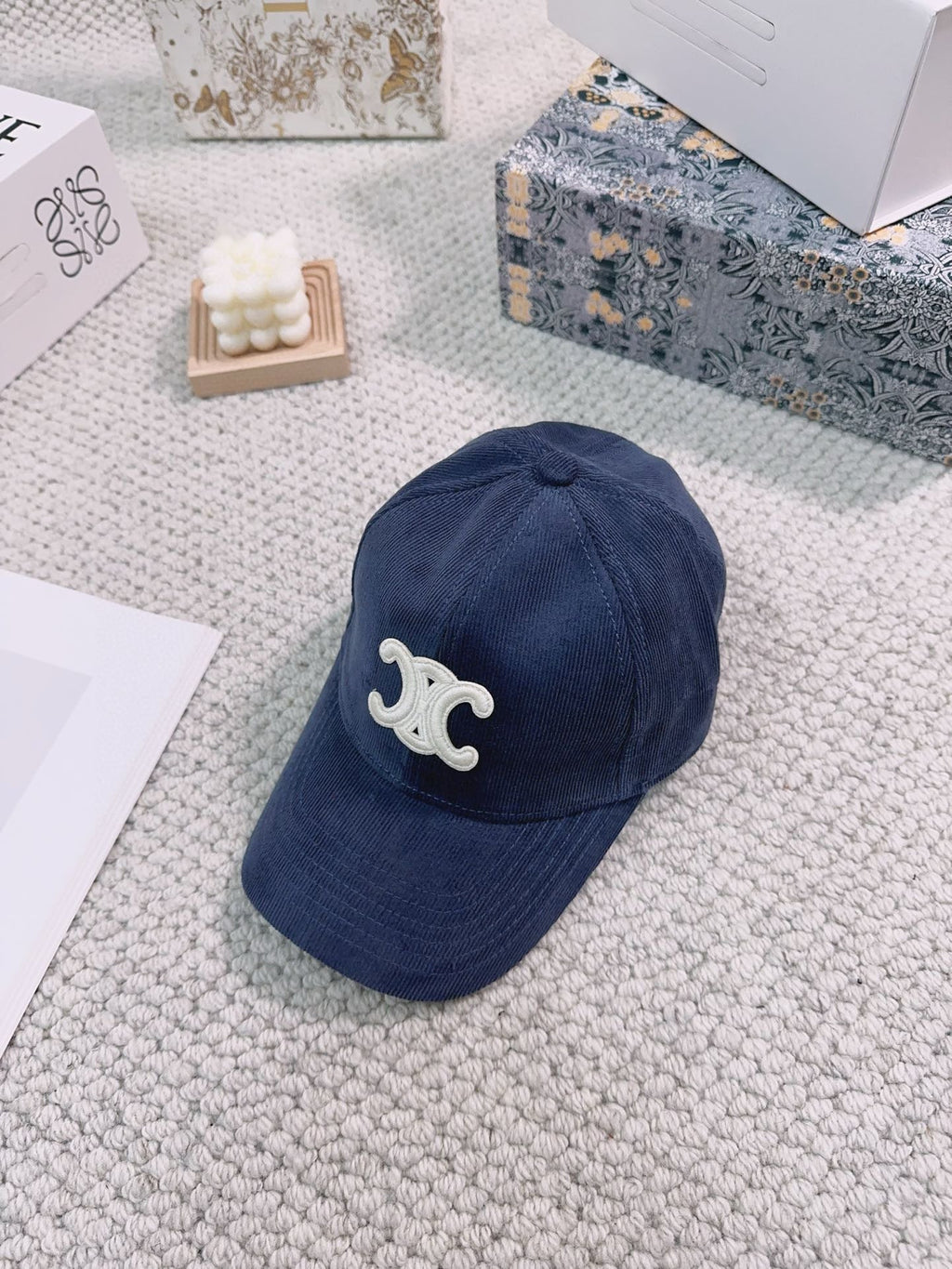 CELIN Cap Blue Velvet