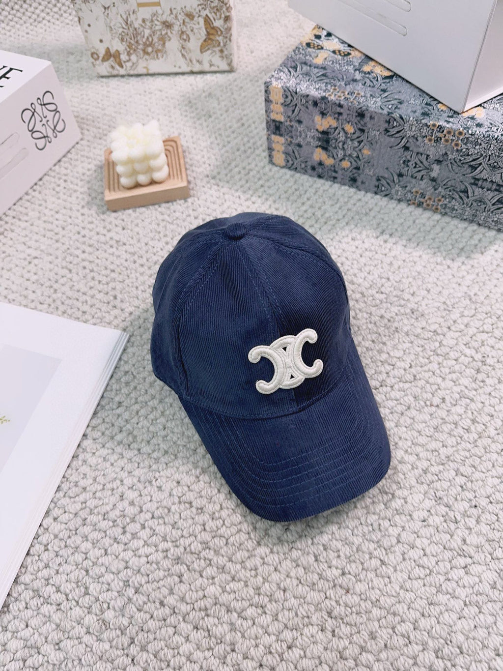 CELIN Cap Blue Velvet