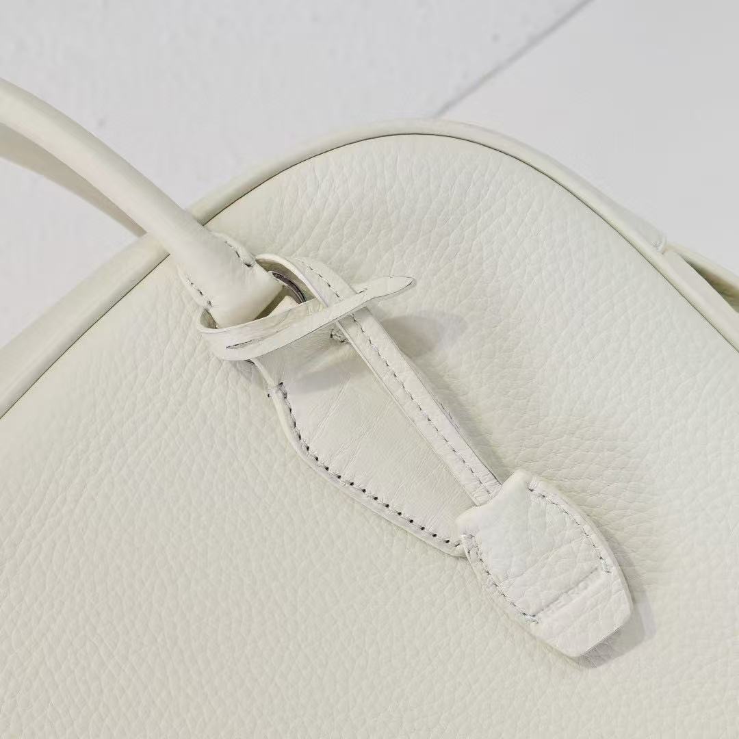 THE ROW INDIA TOTE BAG 32 IN CREAM CALFSKIN