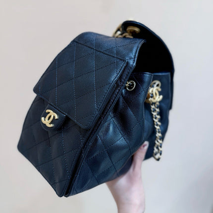 CC 25 HANDBAG IN BLACK 30 GRAINED CALFSKIN GOLD HARDWARE