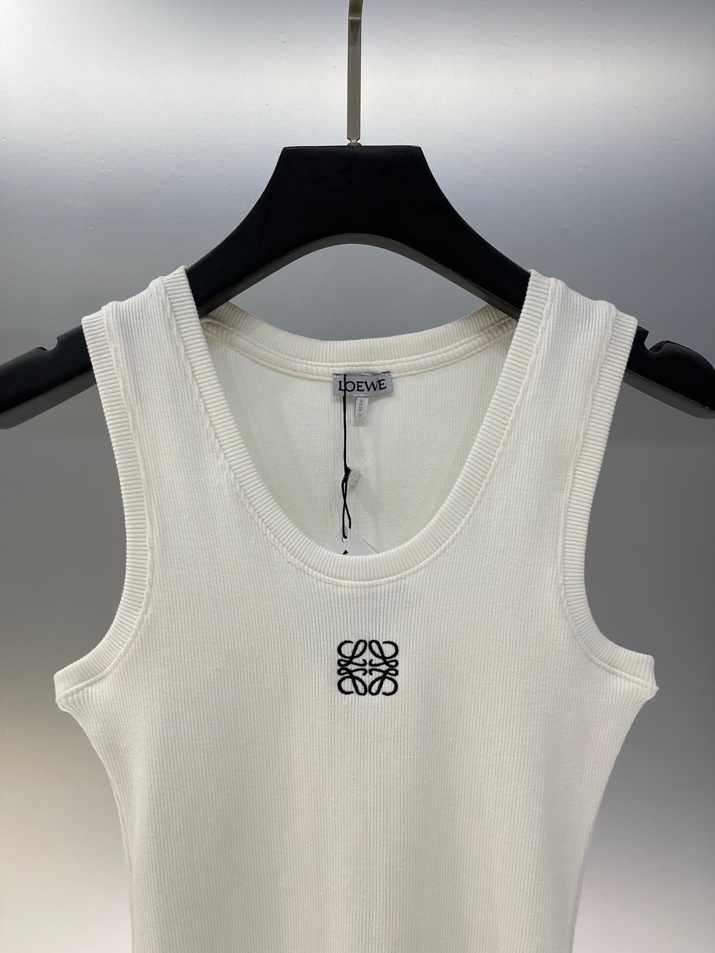 LOE TANK TOP 187734