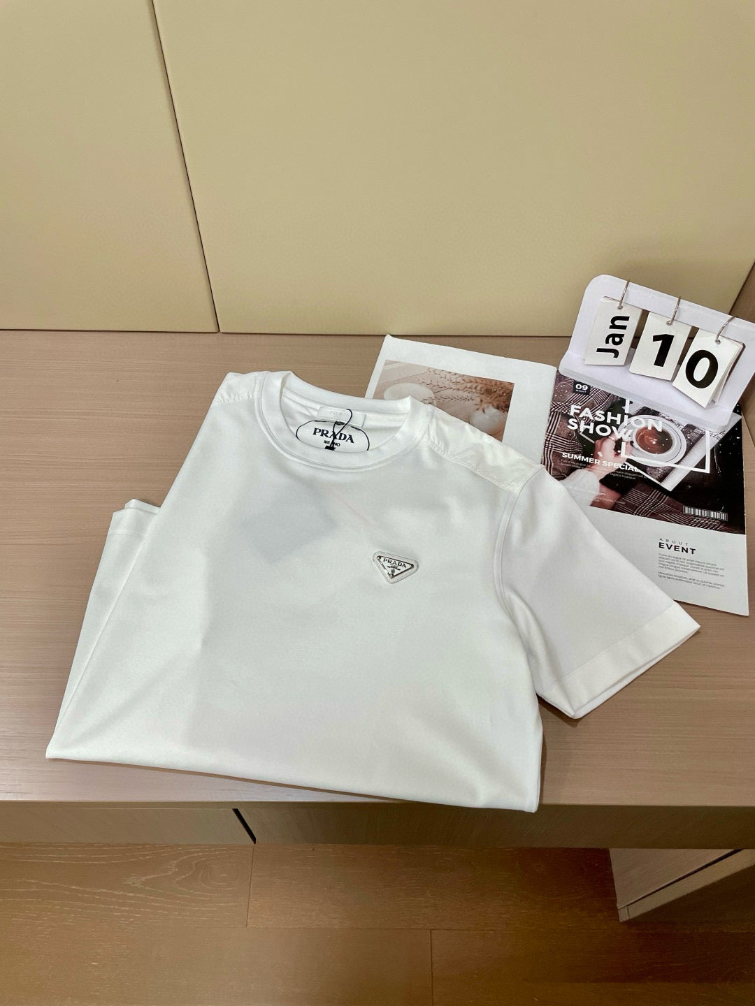 PRADA WHITE T-SHIRT 325641