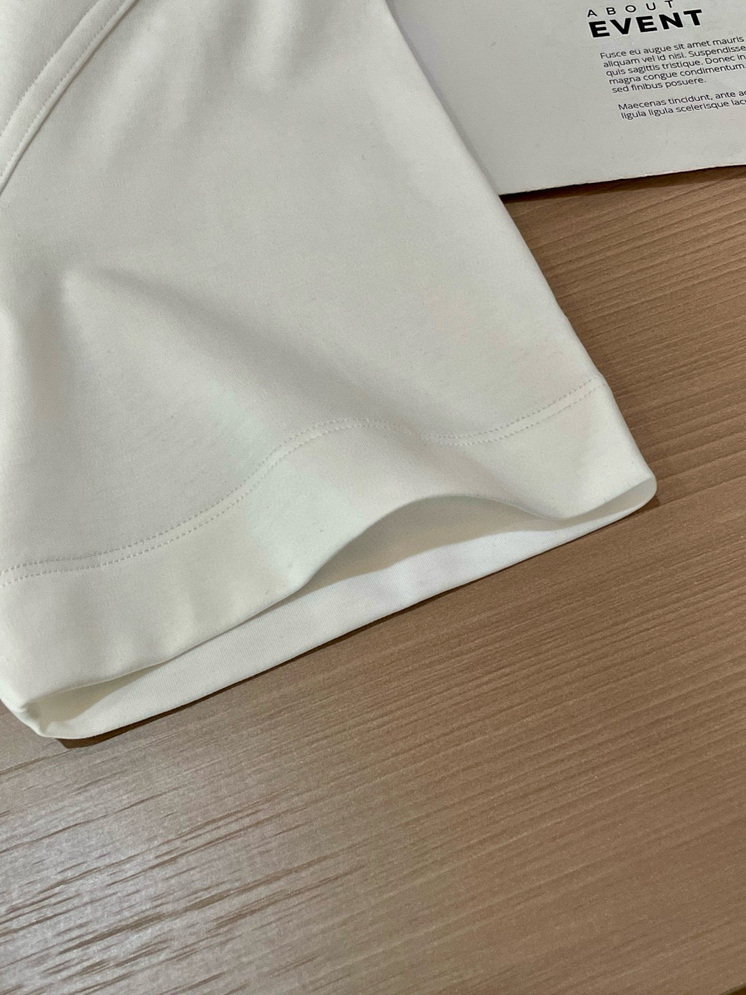 PRADA WHITE T-SHIRT 325641