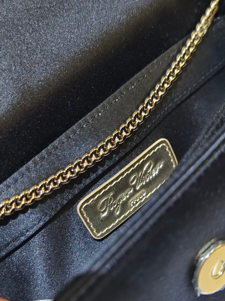 CHOC STRASS CLUTCH 24 IN BLACK SATIN