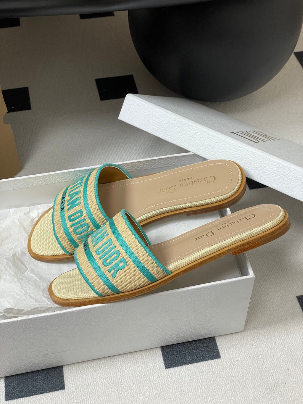 DWAY SLIDES IN BEIGE TURQUOISE CANVAS