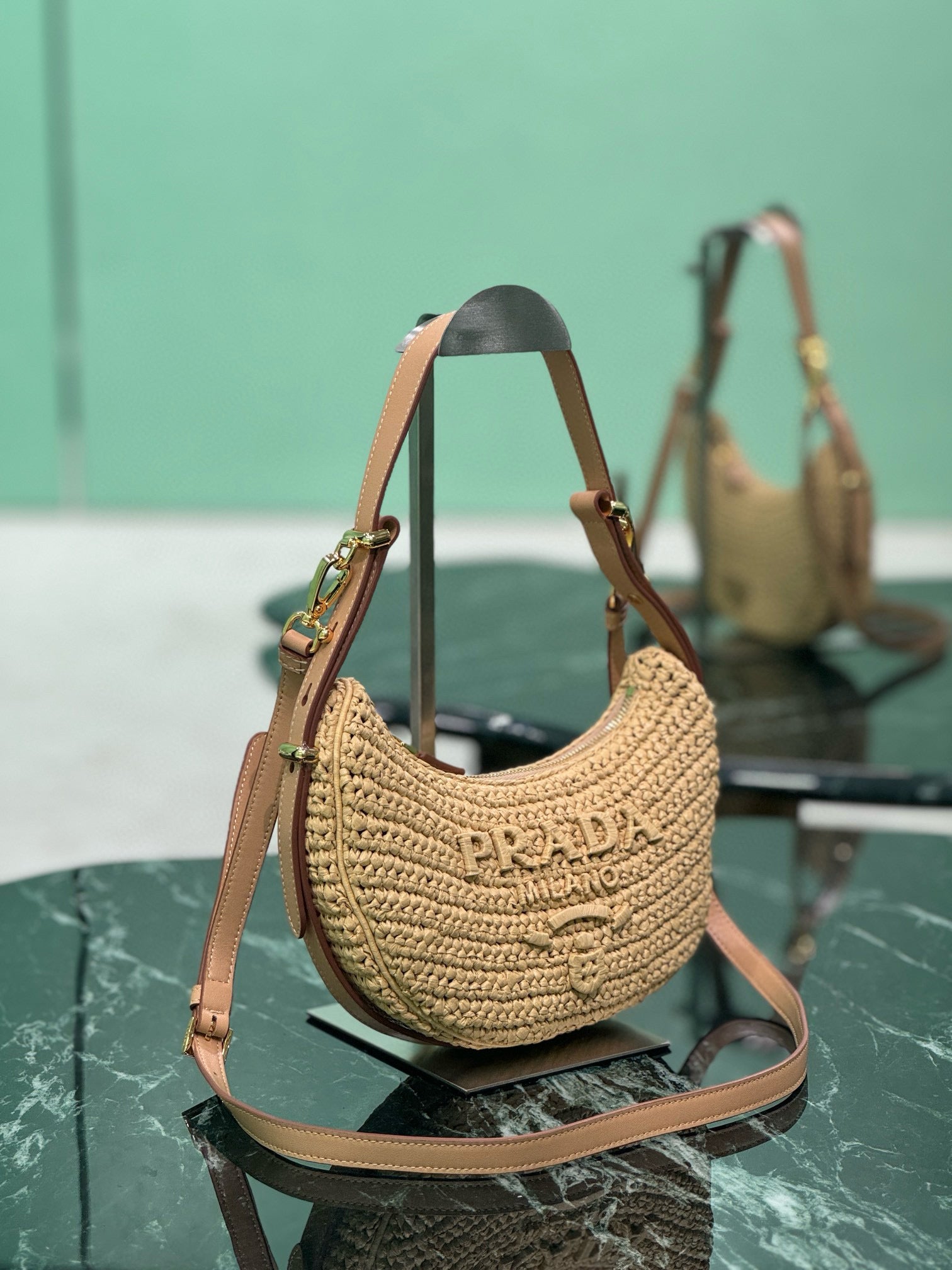PRA MOON SHOULDER BAG 22 IN BEIGE RAFFIA