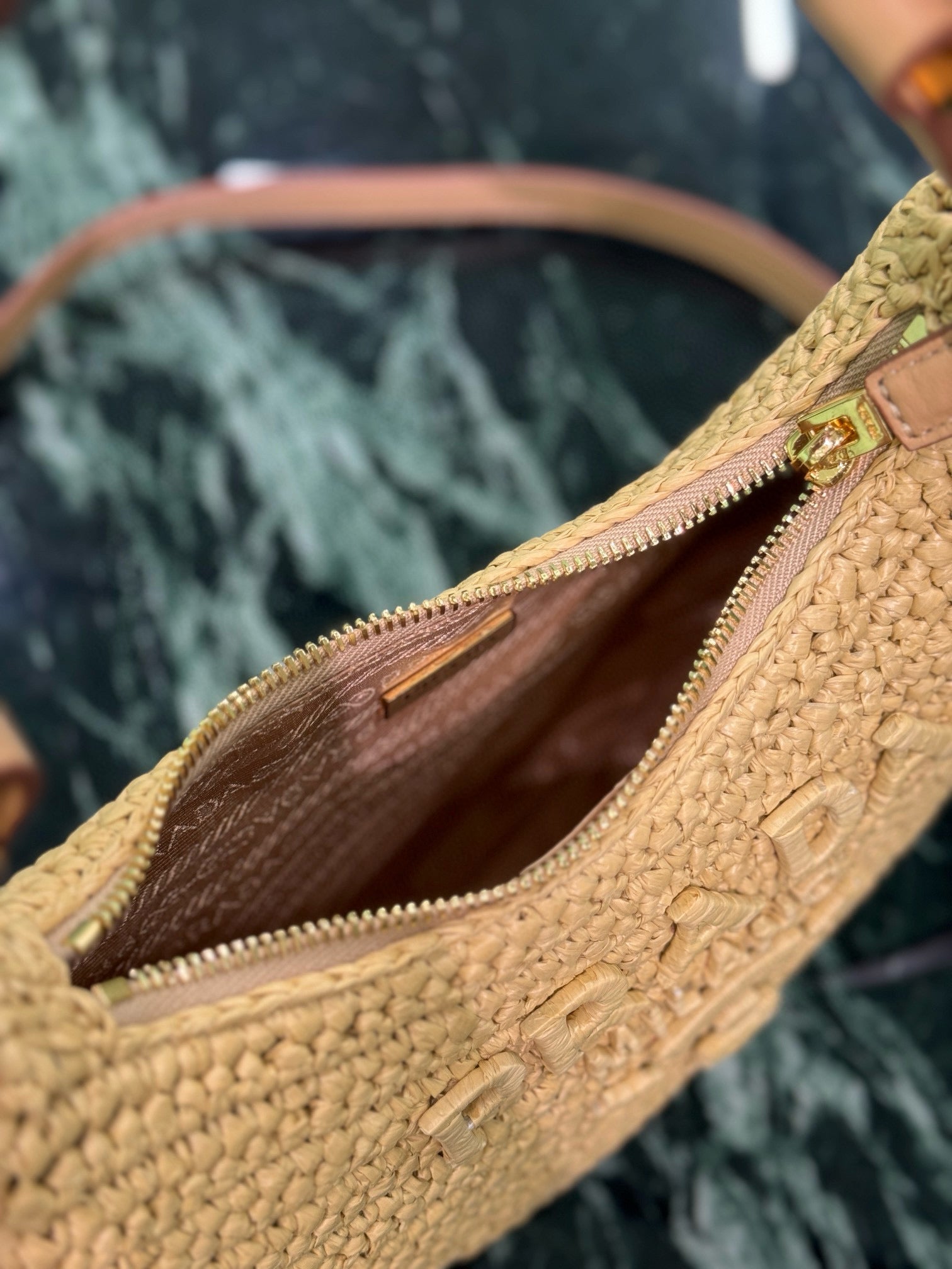 PRA MOON SHOULDER BAG 22 IN BEIGE RAFFIA
