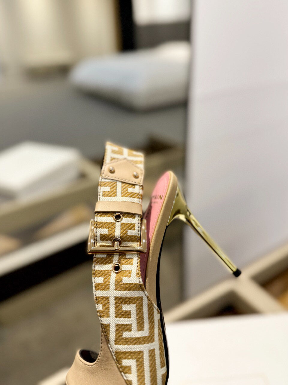 RUBY SANDALS IN BEIGE CALFSKIN AND PB LABYRINTH CANVAS