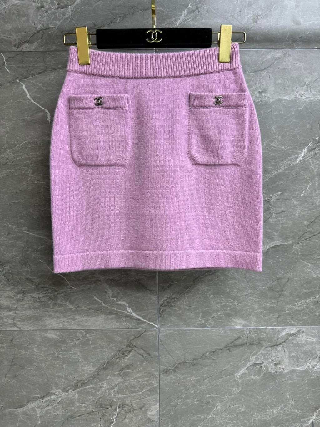 CC ICONIC SKIRT IN PINK WOOL KNIT WITH FRONT POCKETS