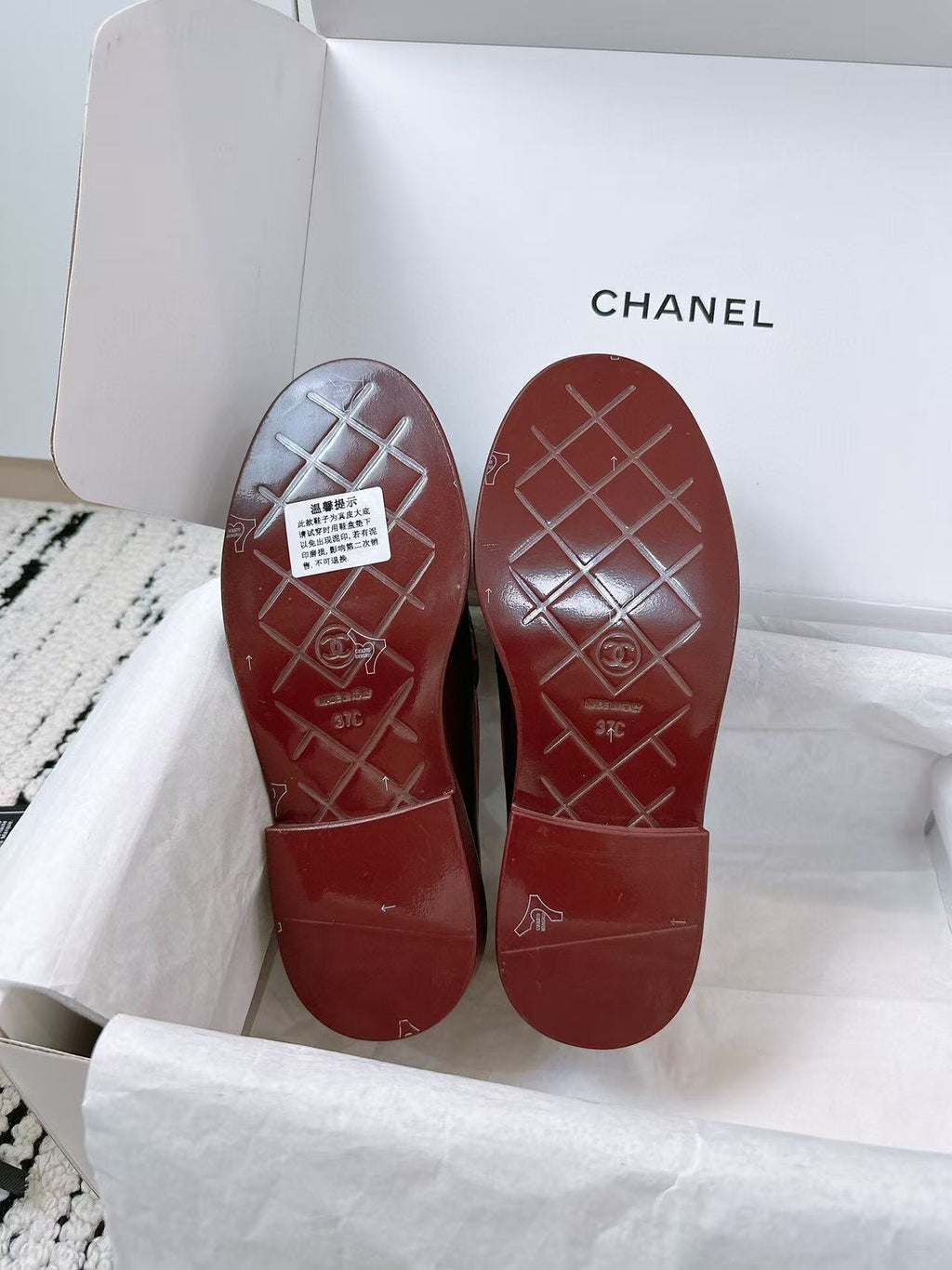 CC QUILTED FLAP LOAFERS IN BURGUNDY RED CALFSKIN GOLD HARDWARE