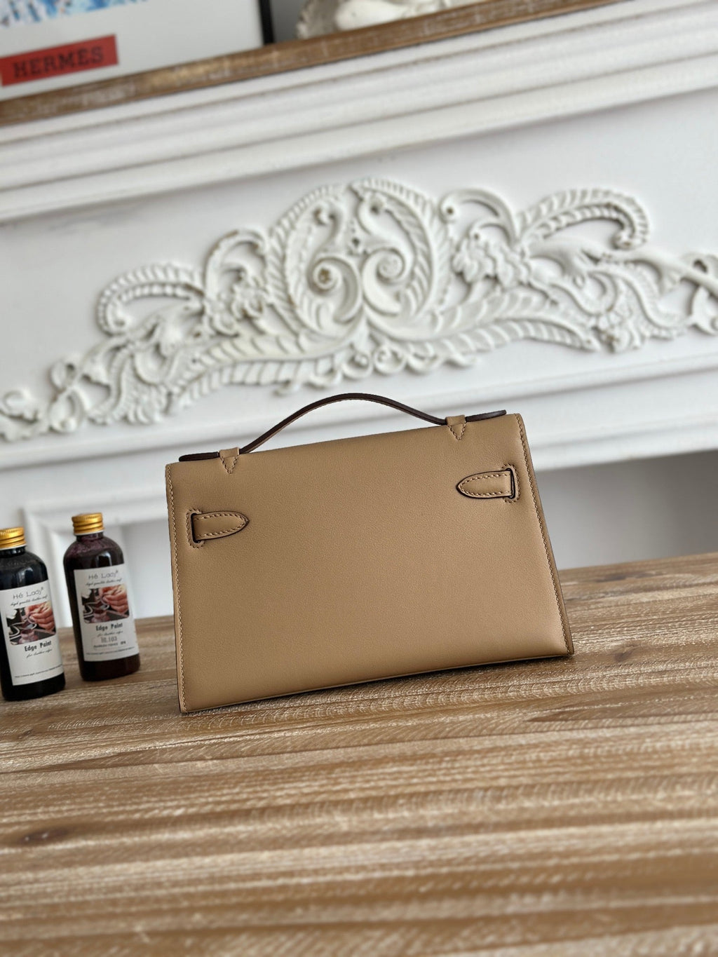 HM KELLY POCHETTE 22 IN TAWNY BROWN CALFSKIN SILVER HARDWARE