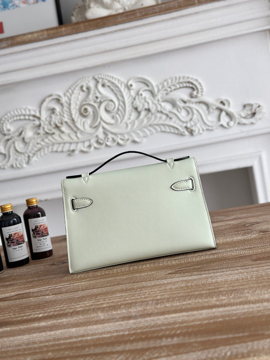 HM KELLY POCHETTE 22 IN LIGHT GREEN CALFSKIN GOLD HARDWARE