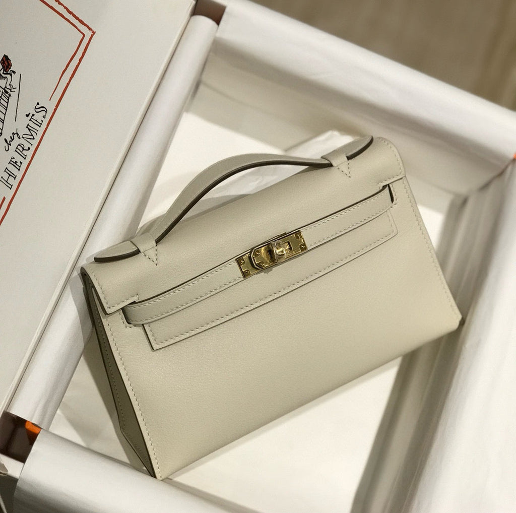 HM KELLY POCHETTE 22 IN BEIGE CALFSKIN GOLD HARDWARE