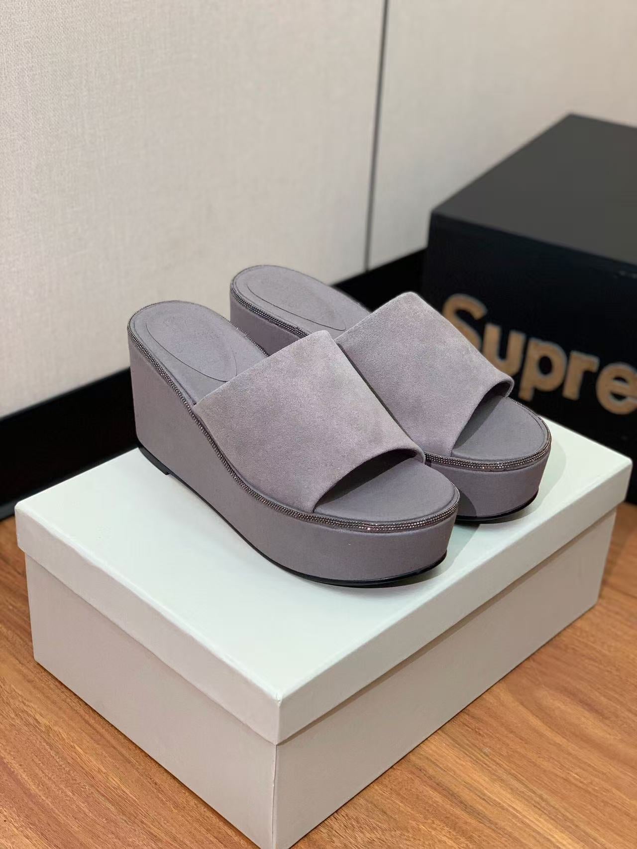 BRUNELLO CUCINELLI CHUNKY SOLES SANDALS IN GREY SUEDE