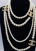 CHANEL NECKLACE IN WHITE  PEARL MULTI-LAYER DESIGN