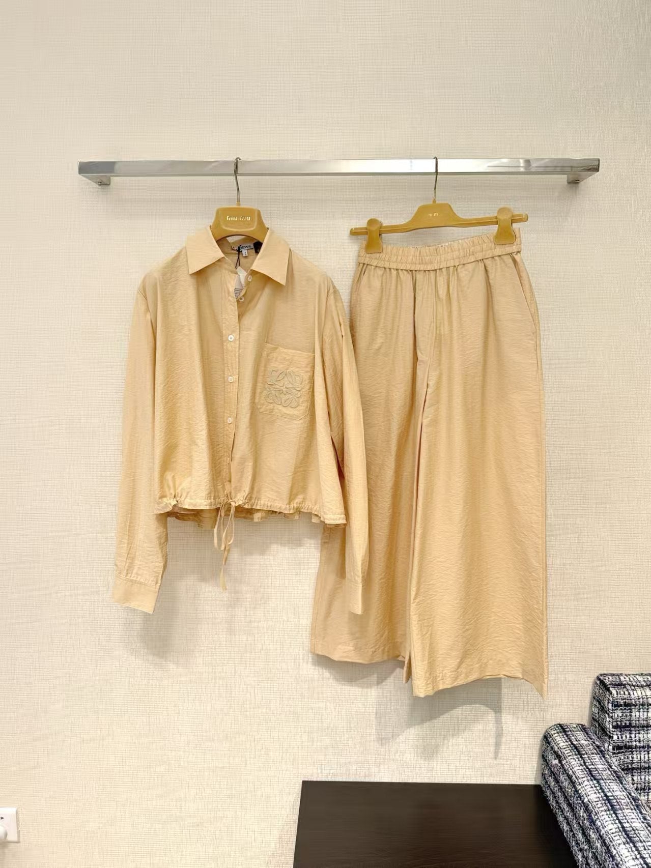 LOEWE SET IN BEIGE COTTON WITH EMBROIDERED LOGO