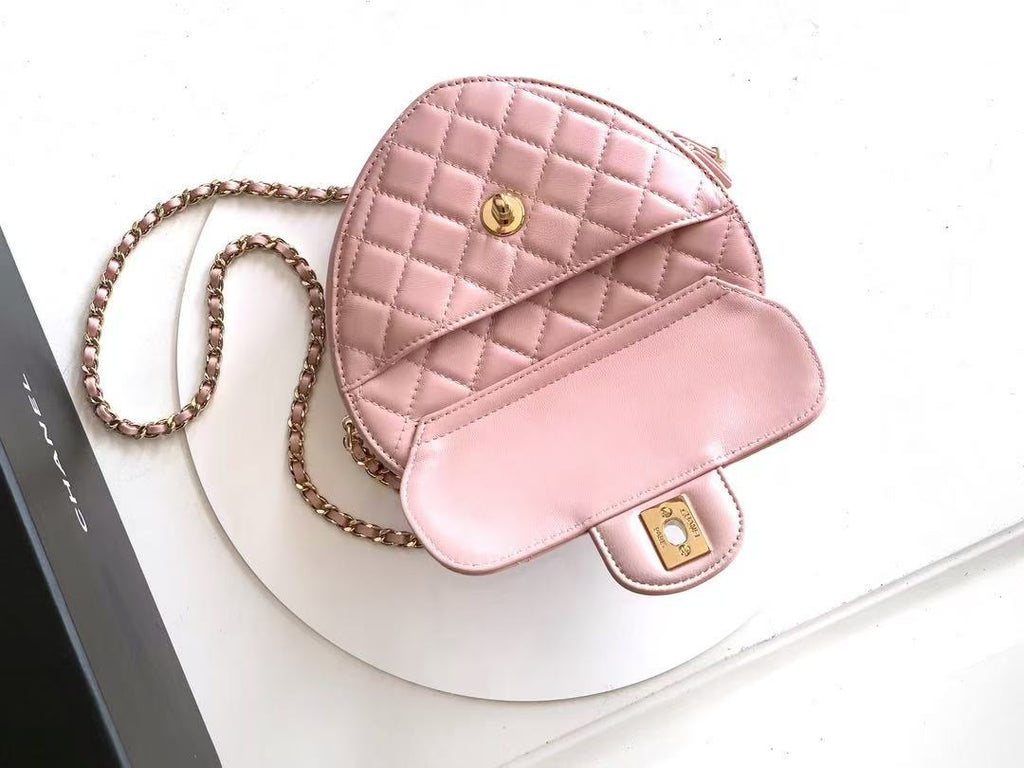 CC HEART QUILTED SHOULDER BAG 19 IN PINK CALFSKIN TP2