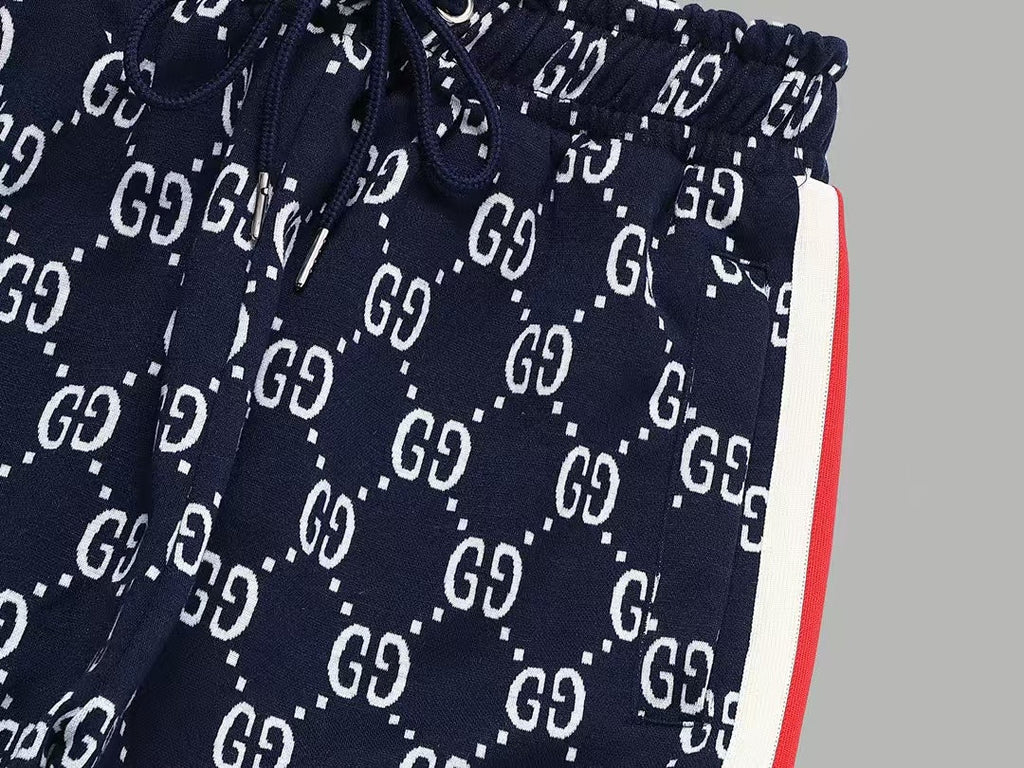 GUCCI KNITTED PANTS IN NAVY BLUE