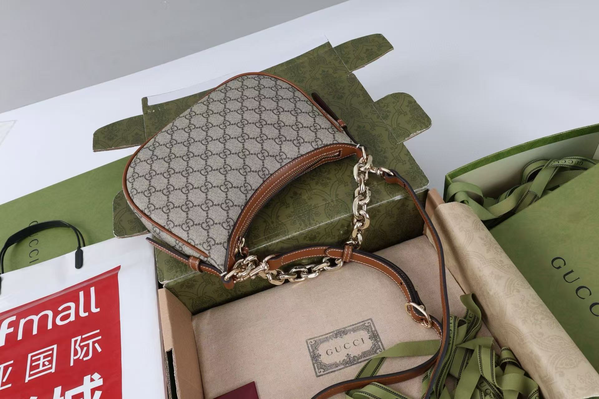 GG SHOULDER BAG 25 IN DARK BEIGE MONOGRAM CANVAS MIX CALFSKIN