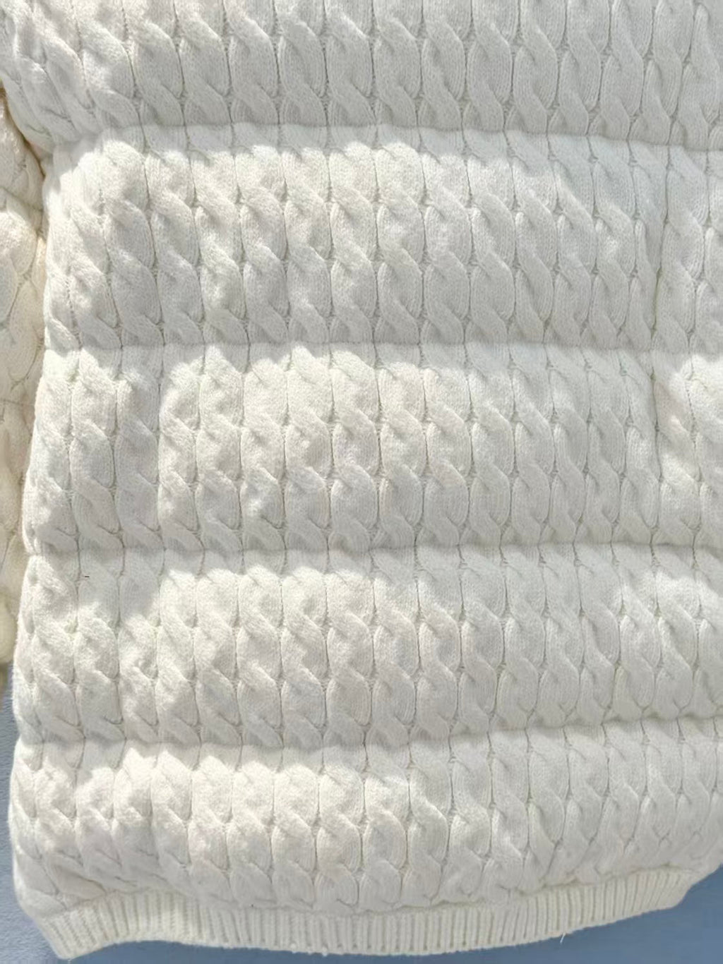 MONCLER JACKET IN WHITE WOOL
