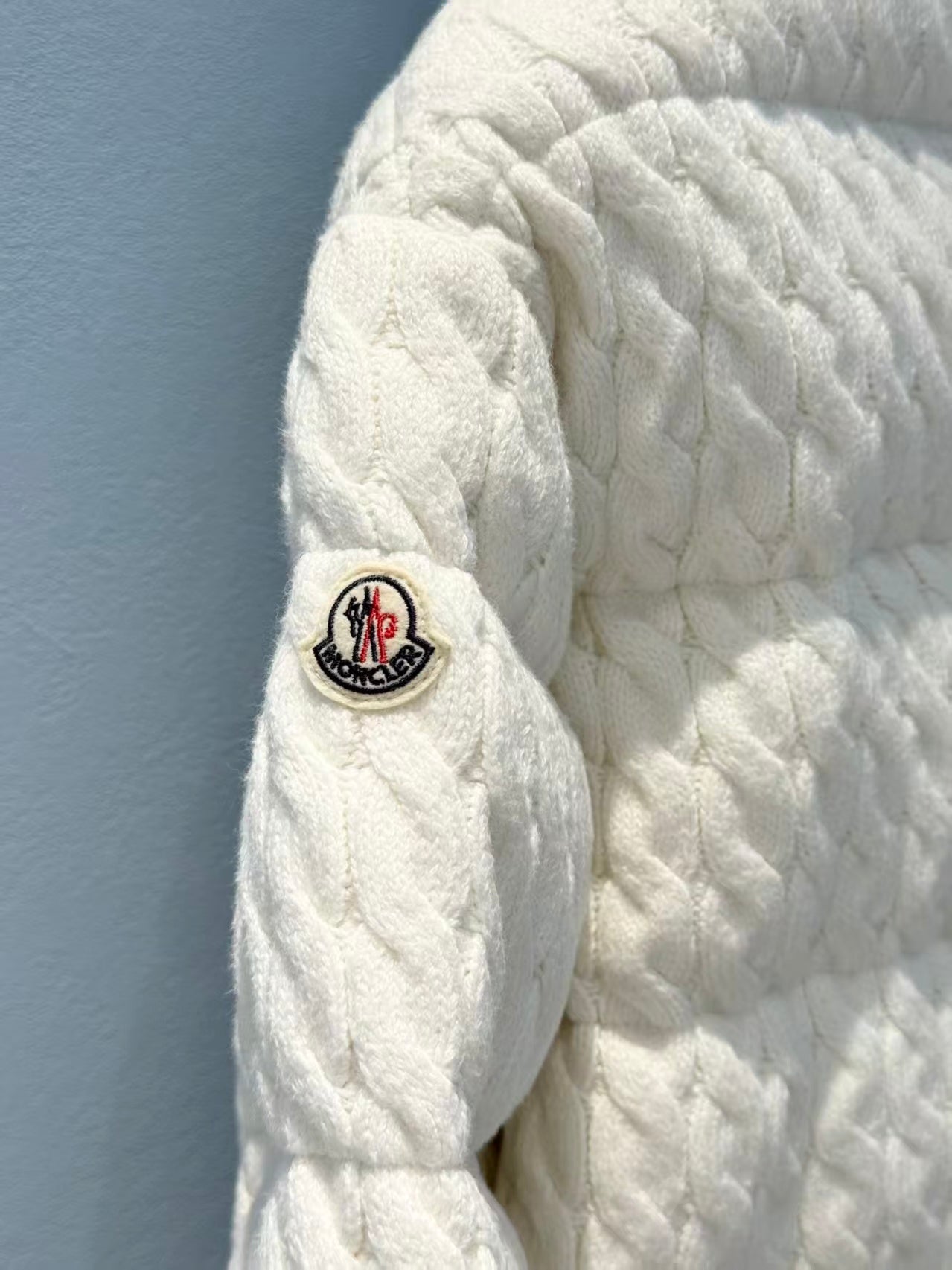 MONCLER JACKET IN WHITE WOOL