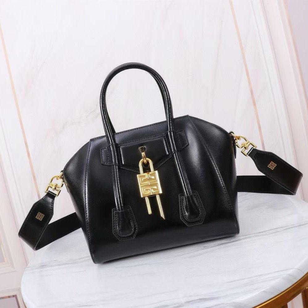 GIVENCHY TOP HANDLE BAG 29 IN BLACK CALFSKIN GOLD HARDWARE