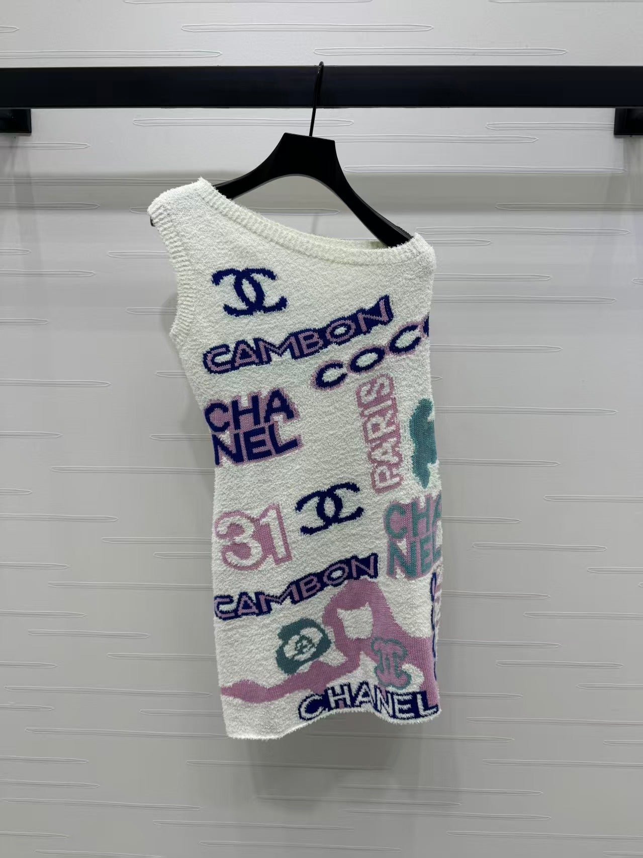 CC SLEEVELESS DRESS IN COLORFUL WOOL