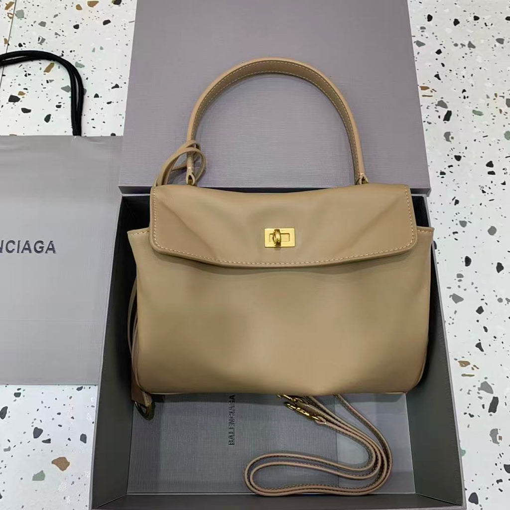 RODEO SMALL BAG 29 IN CAMEL BROWN CALFSKIN GOLD HARDWARE TP3