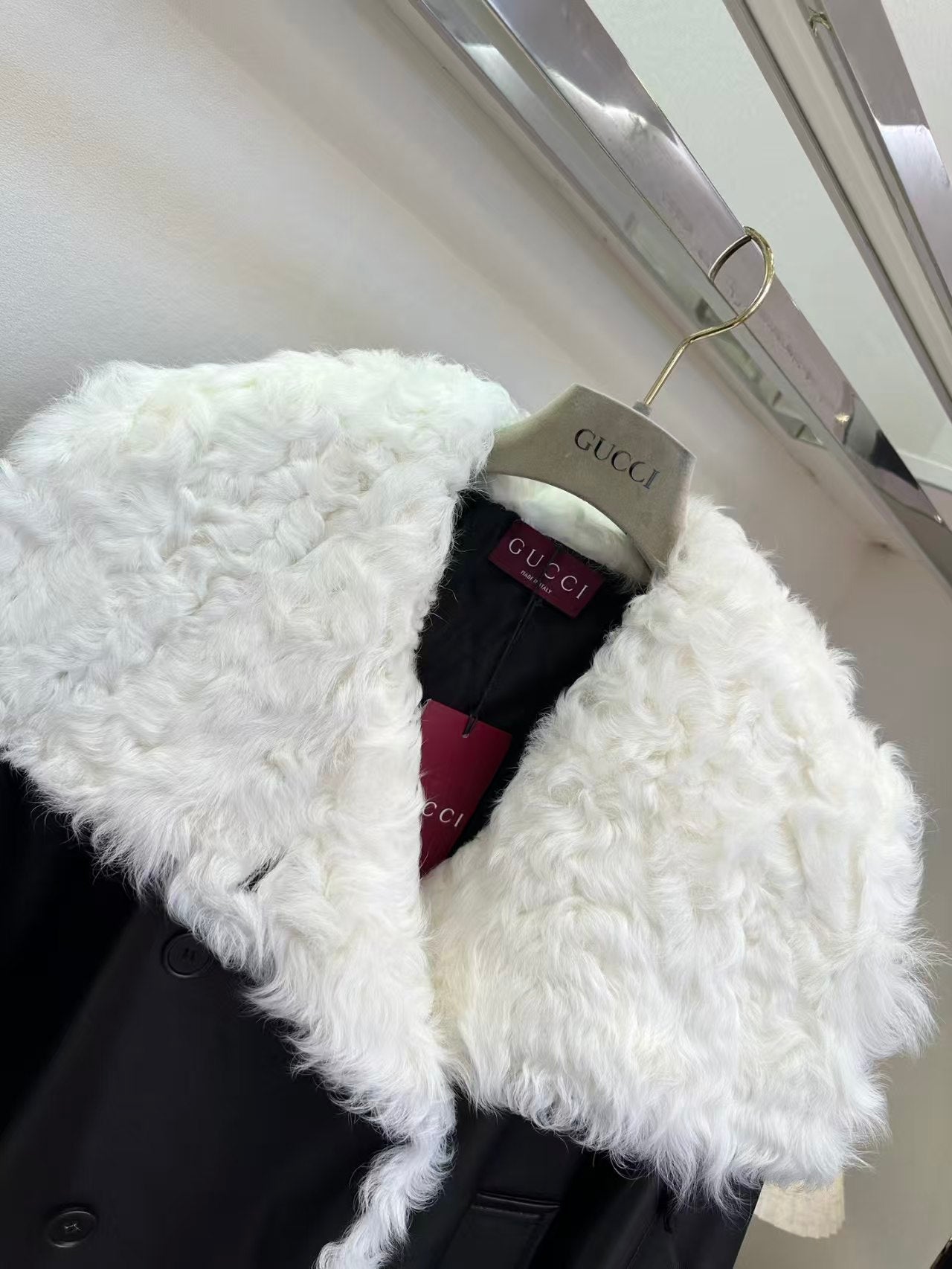 GUCCI LEATHER JACKET WITH WHITE SHEARLING