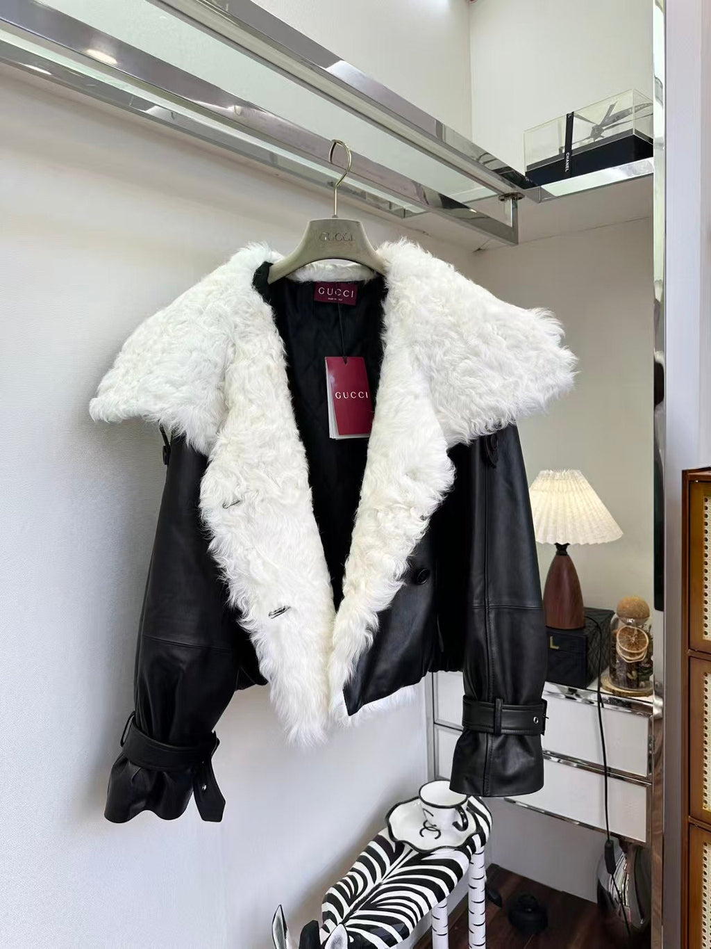 GUCCI LEATHER JACKET WITH WHITE SHEARLING