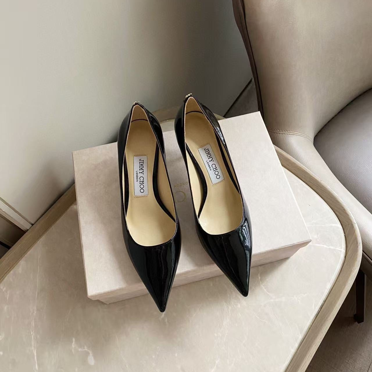 JIMMY HIGH PUMPS IN BLACK CALFSKIN