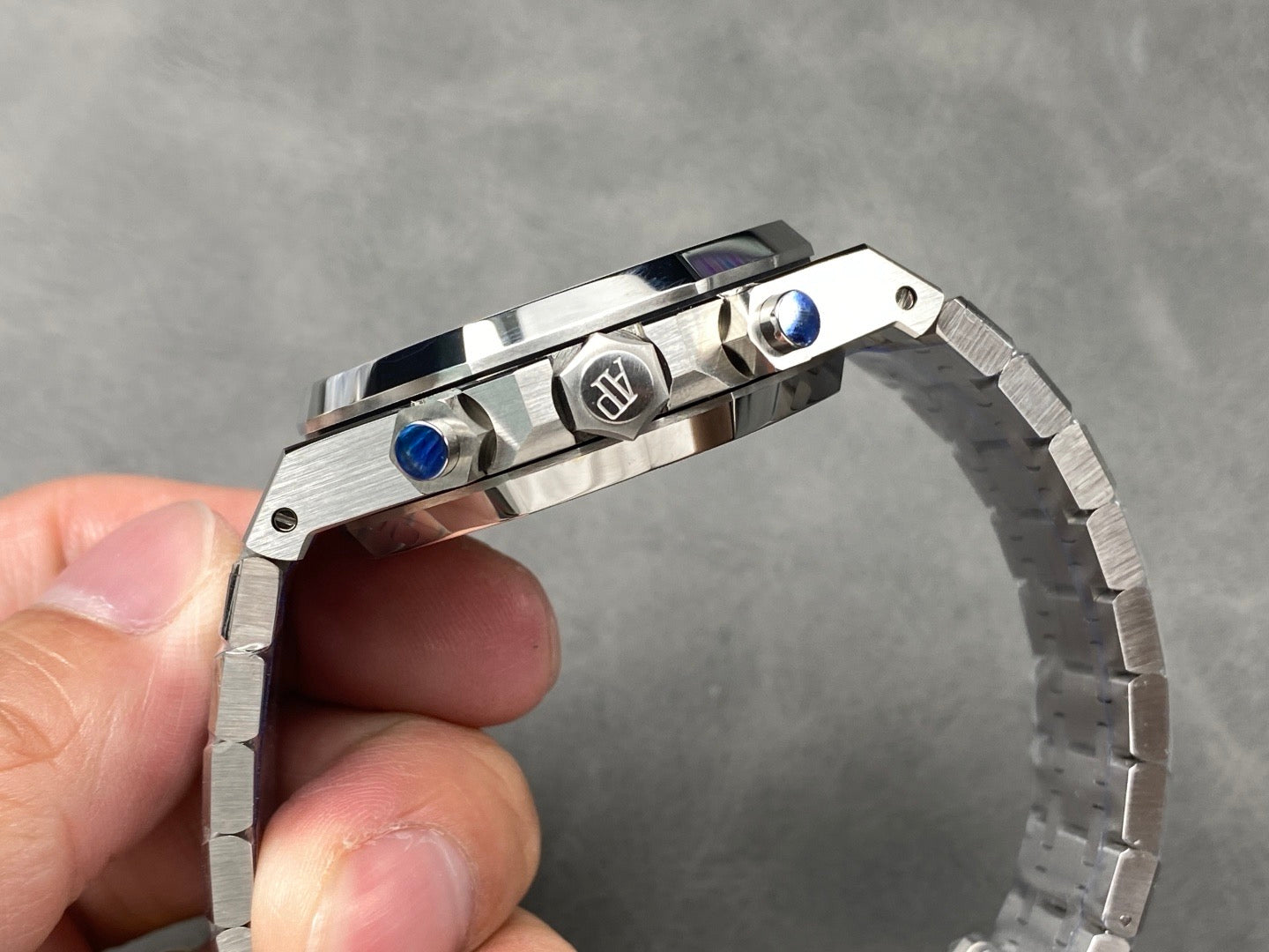 ROYAL OAK CHRONOGRAPH WATCH 41MM