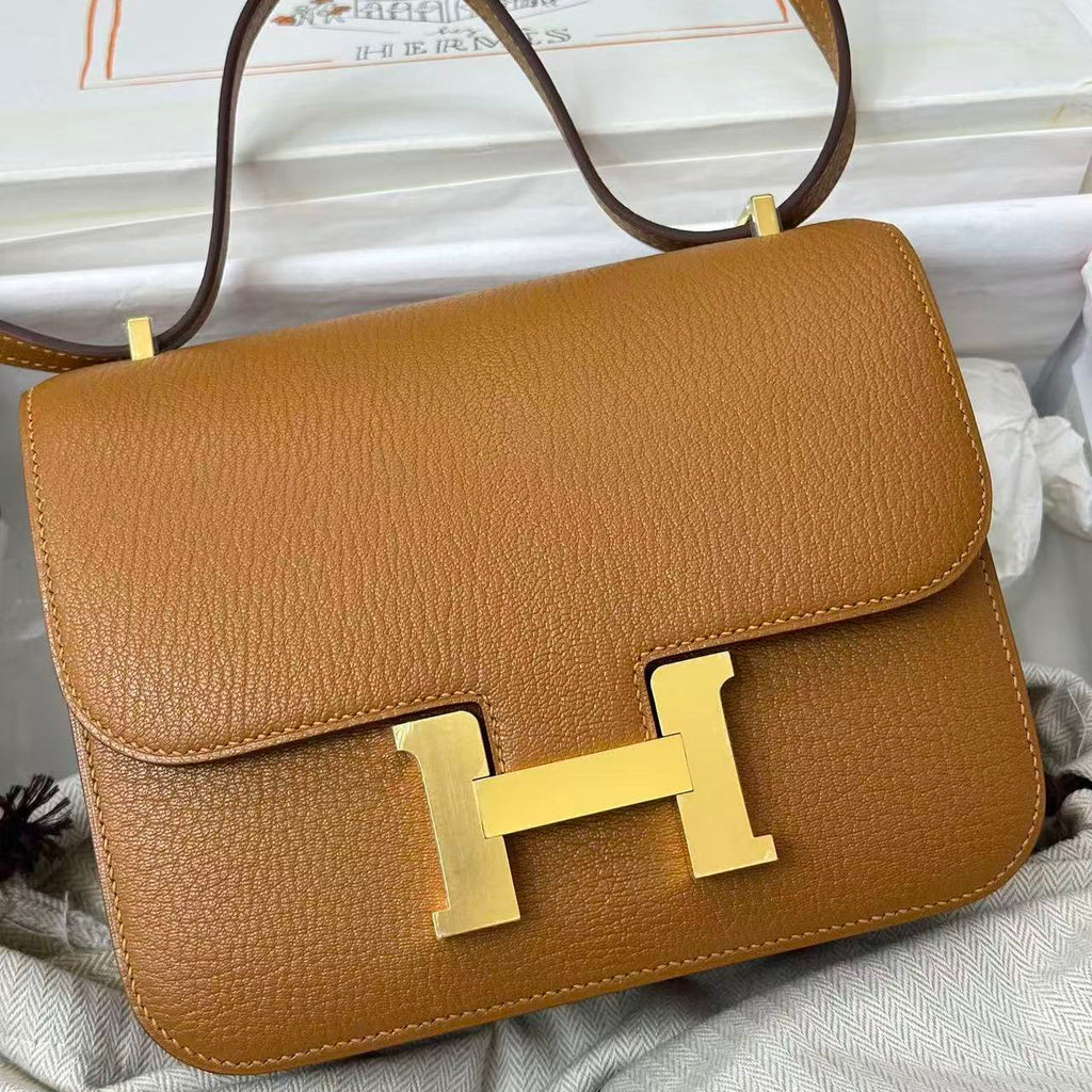 HM CONSTANCE 19CM IN GOLDEN BROWN EPSOM GOLD HARDWARE