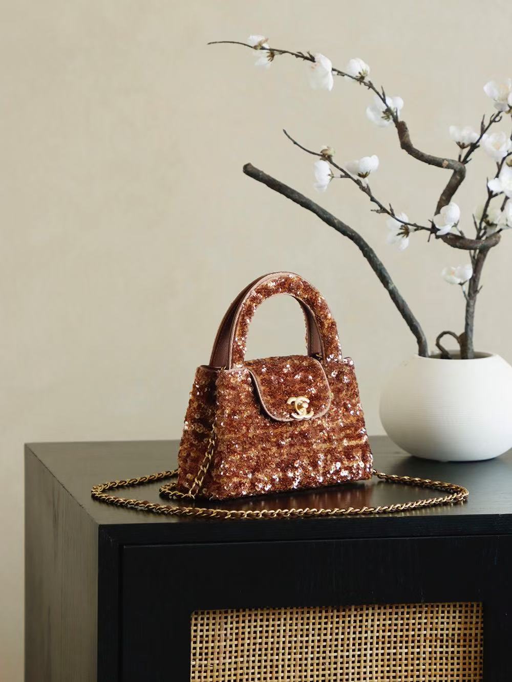 CC KELLY TOP HANDLE BAG 19 IN BROWN SEQUINED FINISH