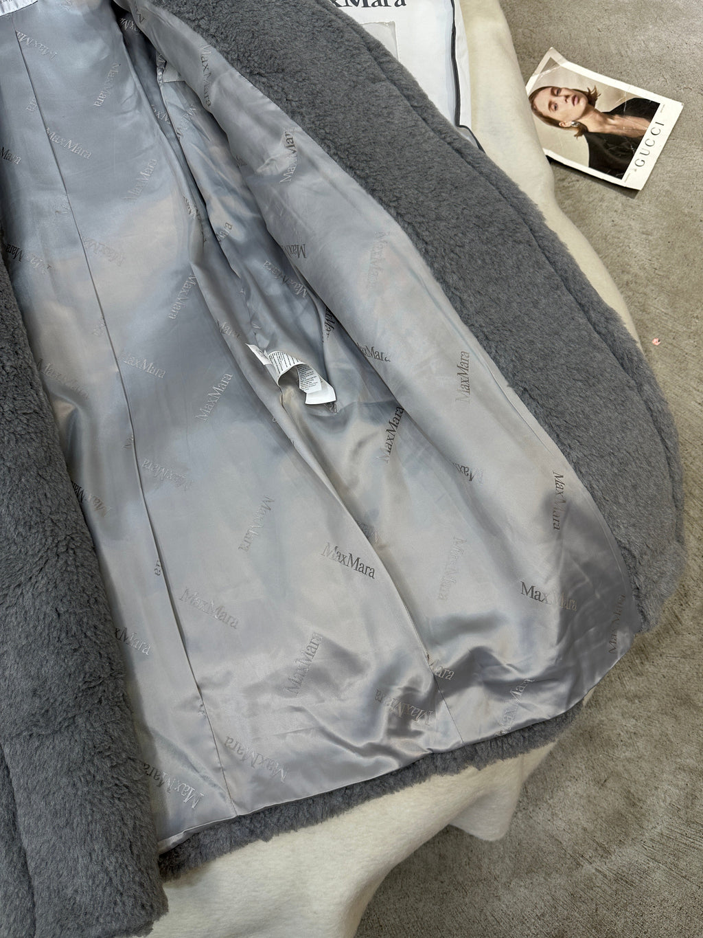 MAX MARA LONG COAT IN LIGHT GREY WOOL WITH CRYSTAL CHARM