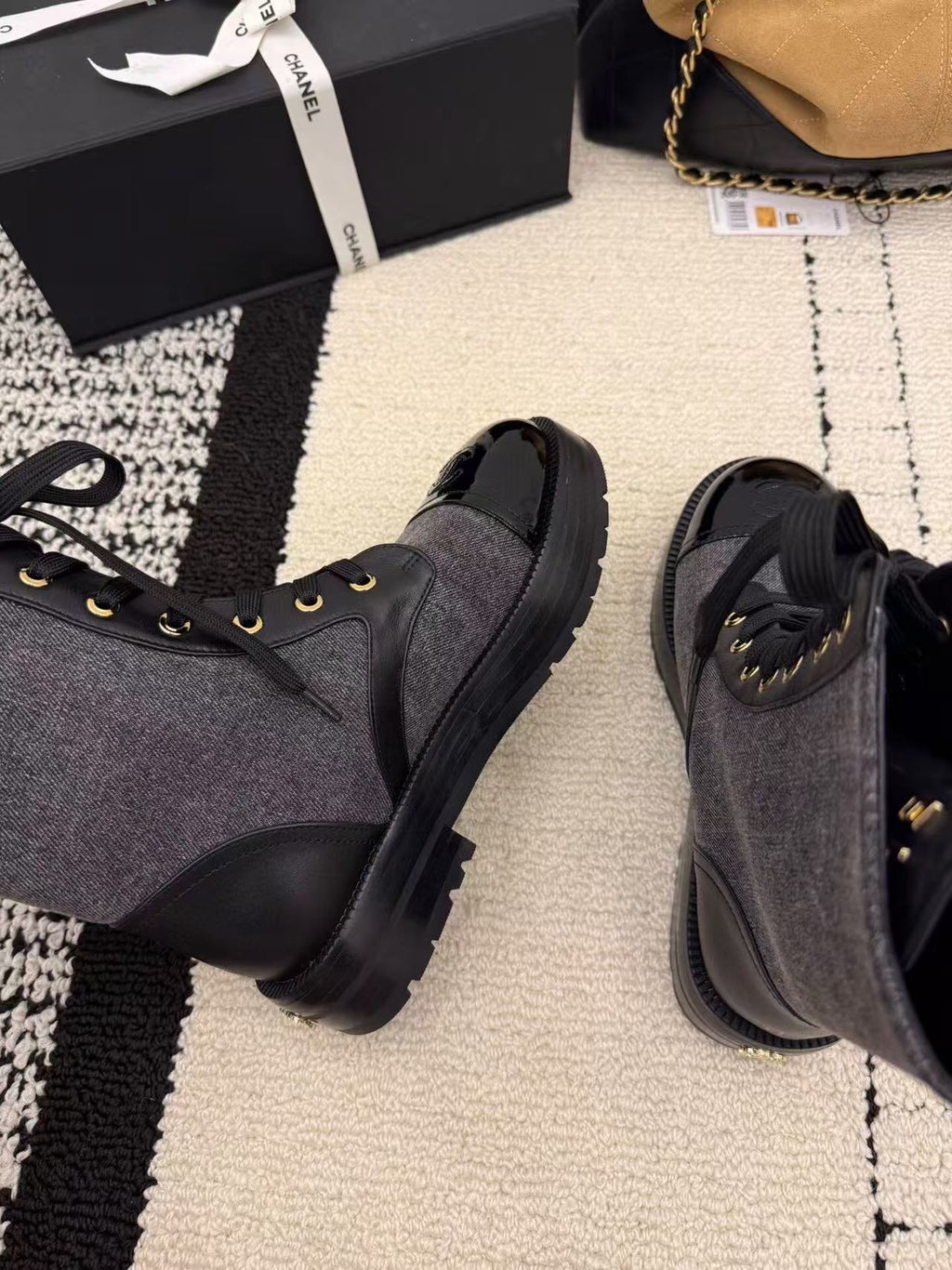 LACE-UP ANKLE BOOTS IN BLACK DENIM MIX CALFSKIN