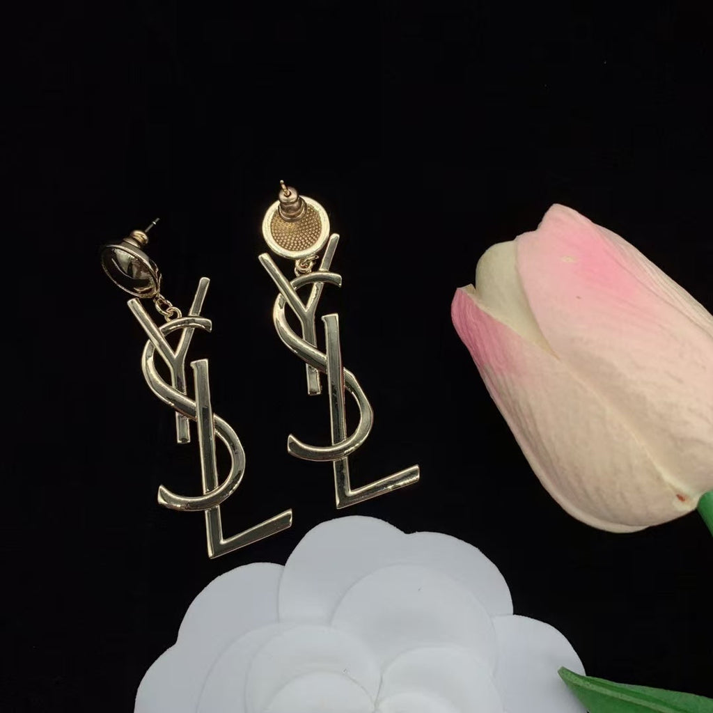 YSL EARRINGS IN SHINY GOLD
