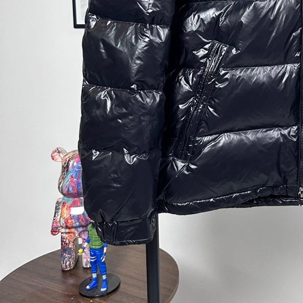 MONCLER BLACK PUFFER JACKET STYLE 2423