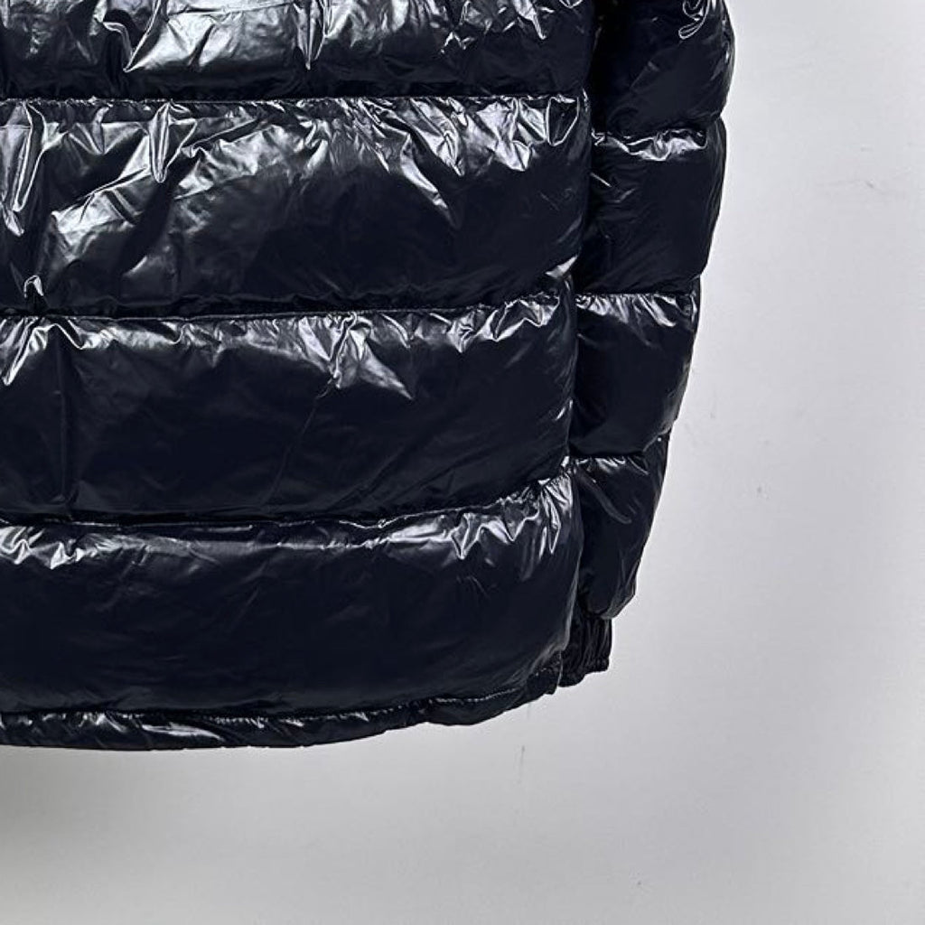 MONCLER BLACK PUFFER JACKET STYLE 2423