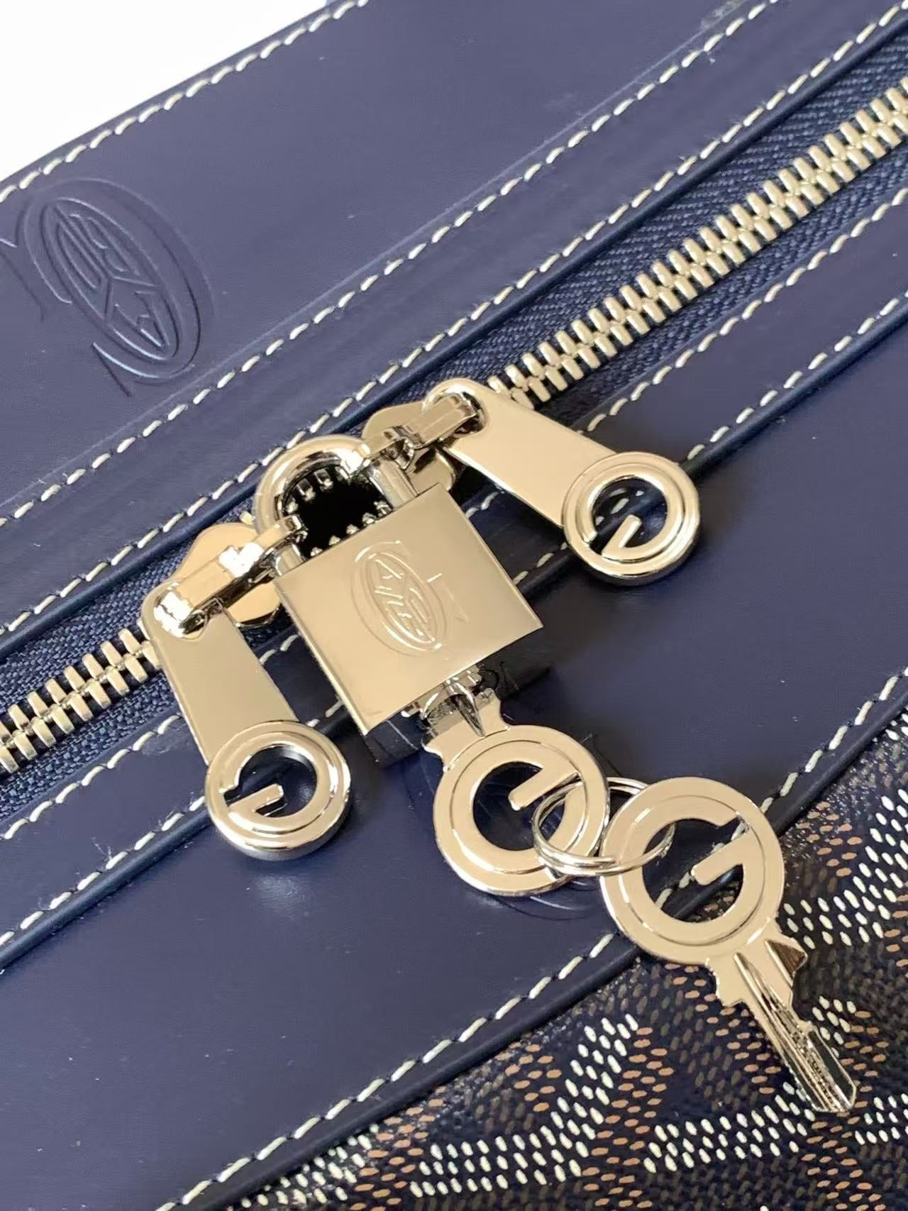 GOYARD BOEING 45 DUFFLE BAG IN NAVY BLUE GOYARDINE CANVAS