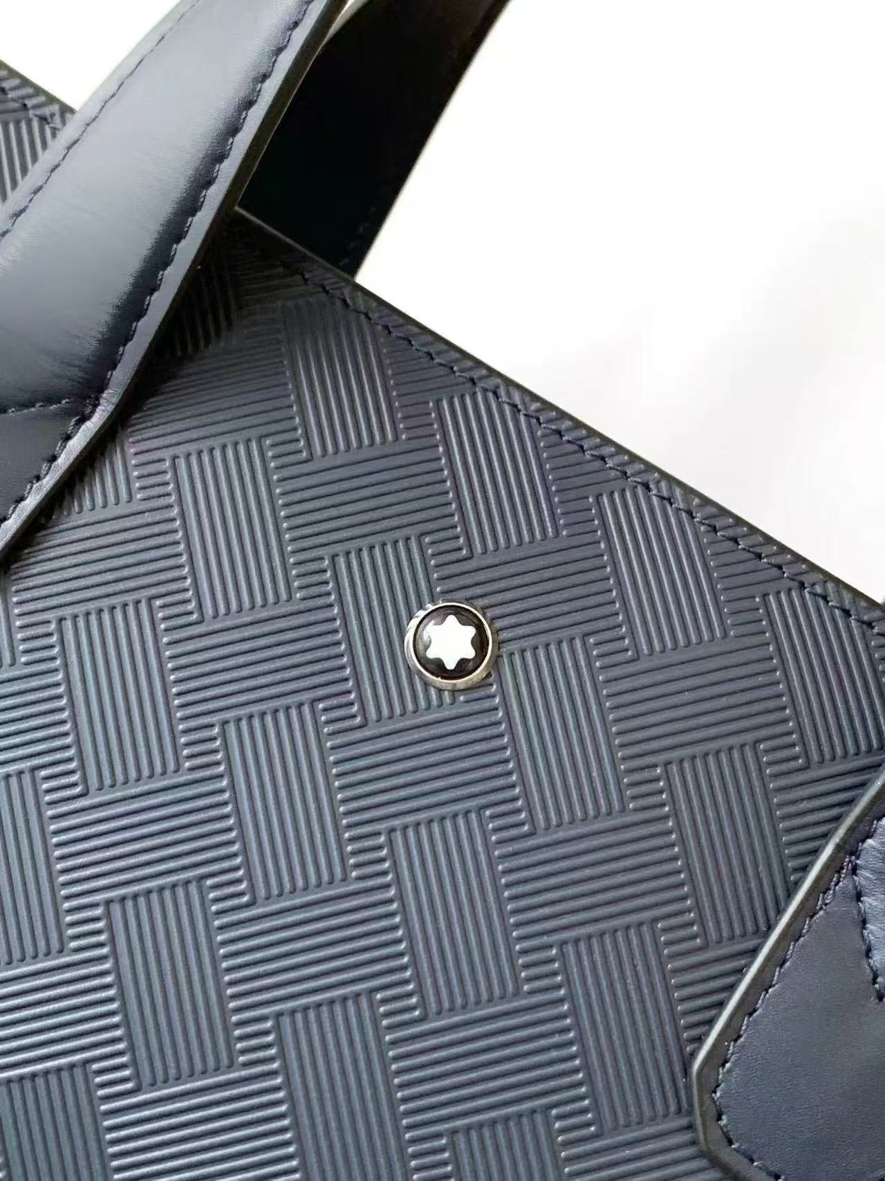 MONTBLANC EXTREME BRIEFCASE 37 IN NAVY BLUE CALFSKIN
