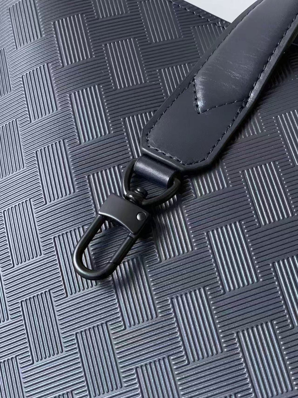 MONTBLANC EXTREME BRIEFCASE 37 IN NAVY BLUE CALFSKIN