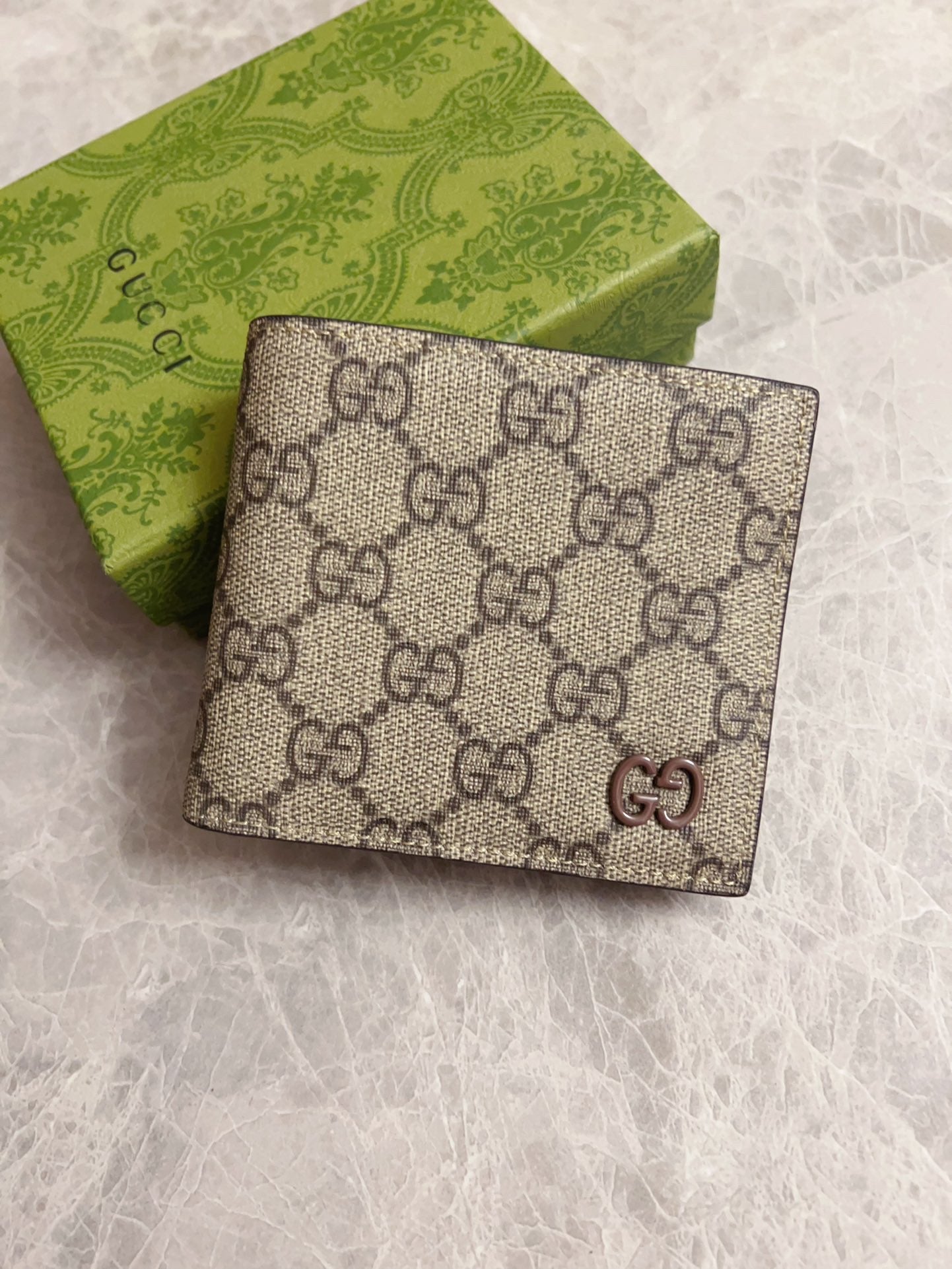 GUCCI BI-FOLD CARD HOLDER 11 IN BEIGE MIX BROWN MONOGRAM CANVAS
