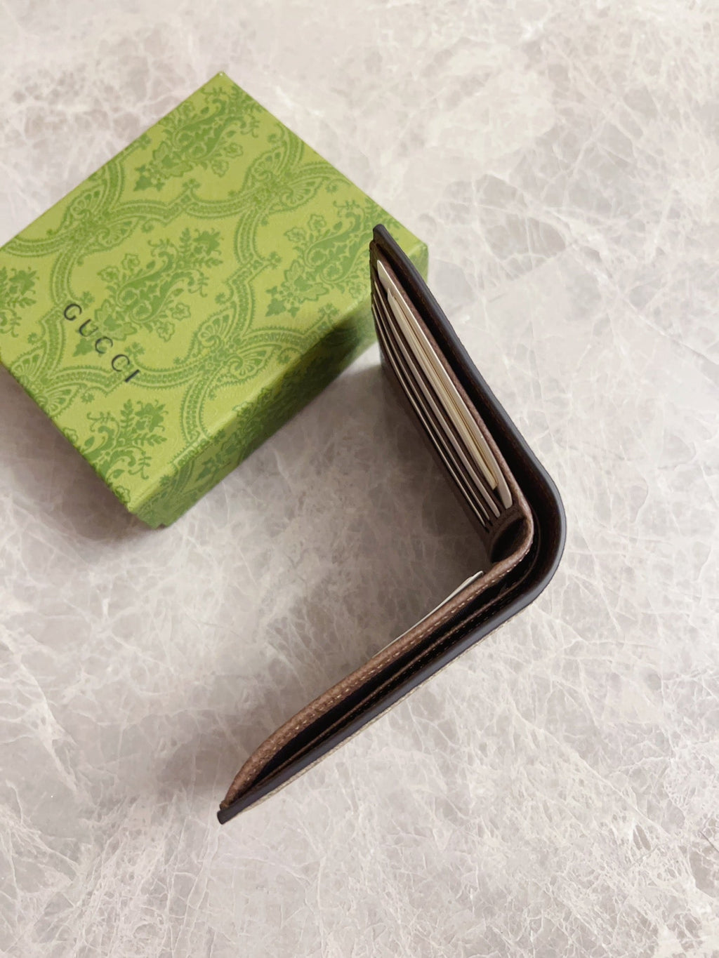 GUCCI BI-FOLD CARD HOLDER 11 IN BEIGE MIX BROWN MONOGRAM CANVAS