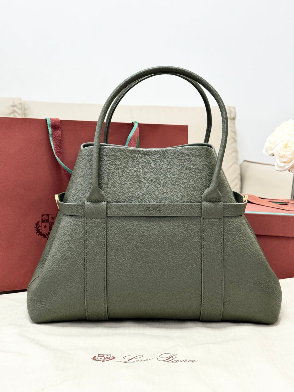 LP GHIERA SHOPPER BAG 40 IN MOSS GREEN CALFSKIN