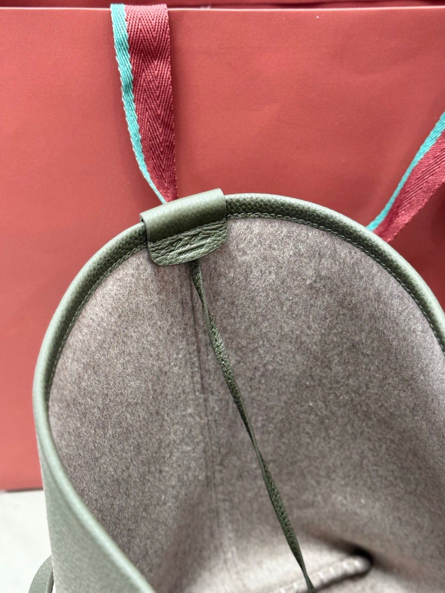 LP GHIERA SHOPPER BAG 40 IN MOSS GREEN CALFSKIN
