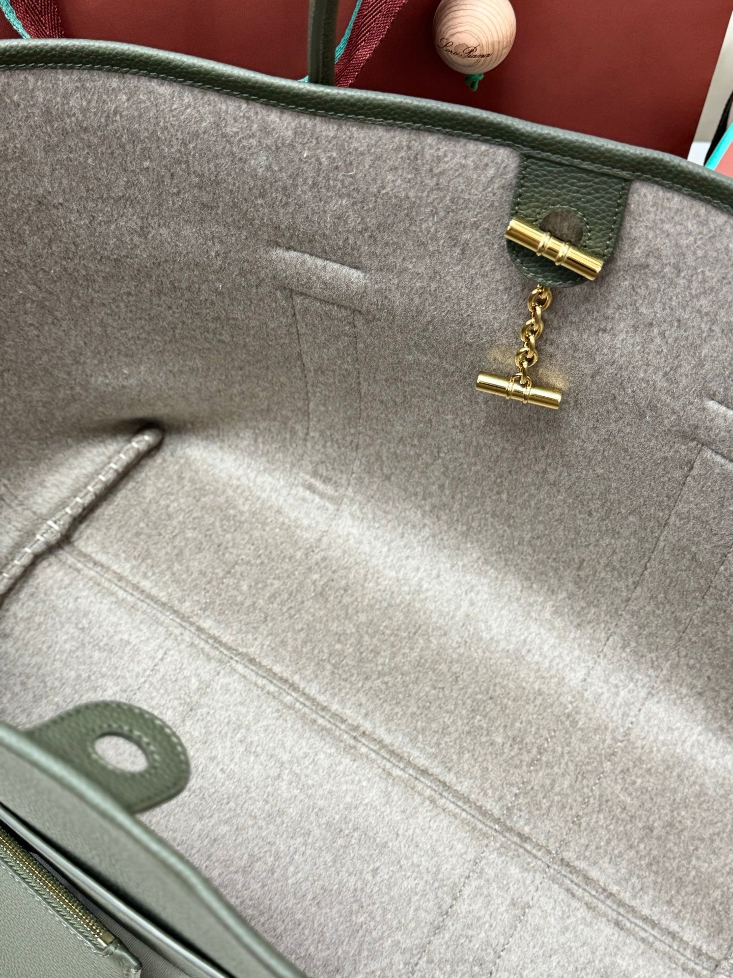 LP GHIERA SHOPPER BAG 40 IN MOSS GREEN CALFSKIN