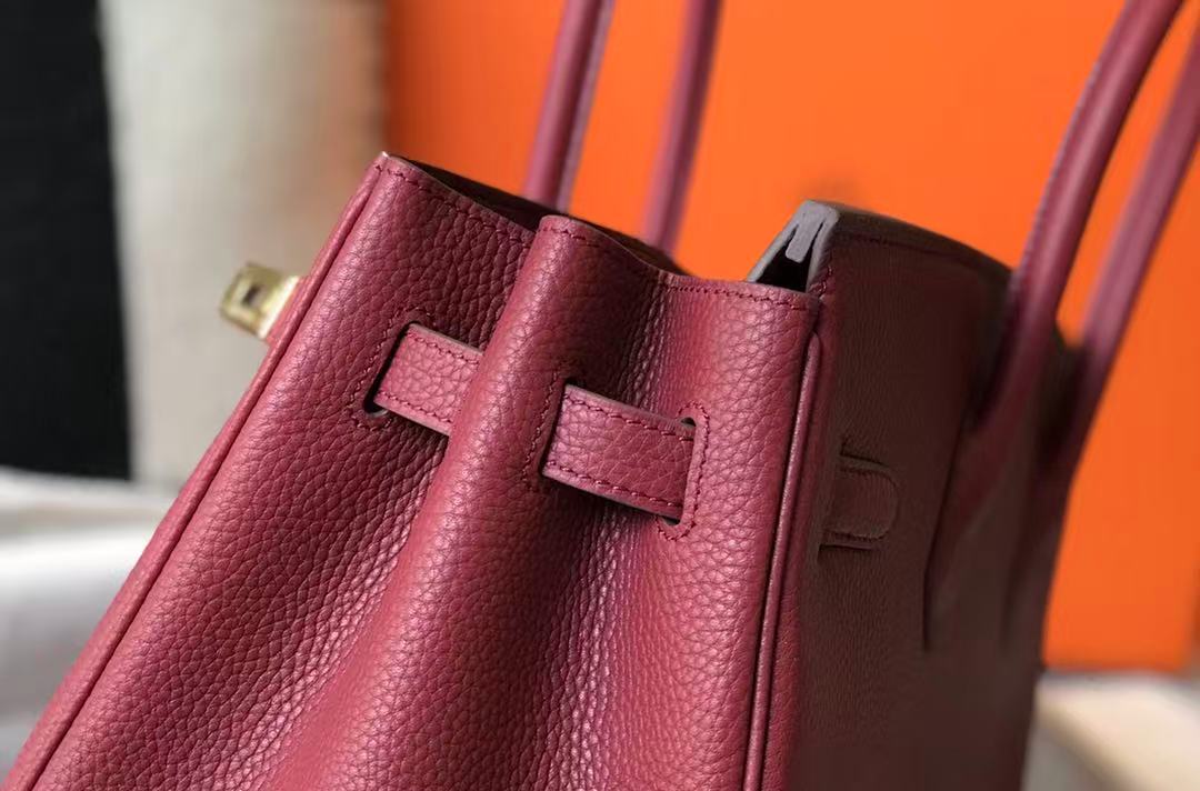 HM BIRKIN 35CM IN SCARLET RED CALFSKIN GOLD HARDWARE
