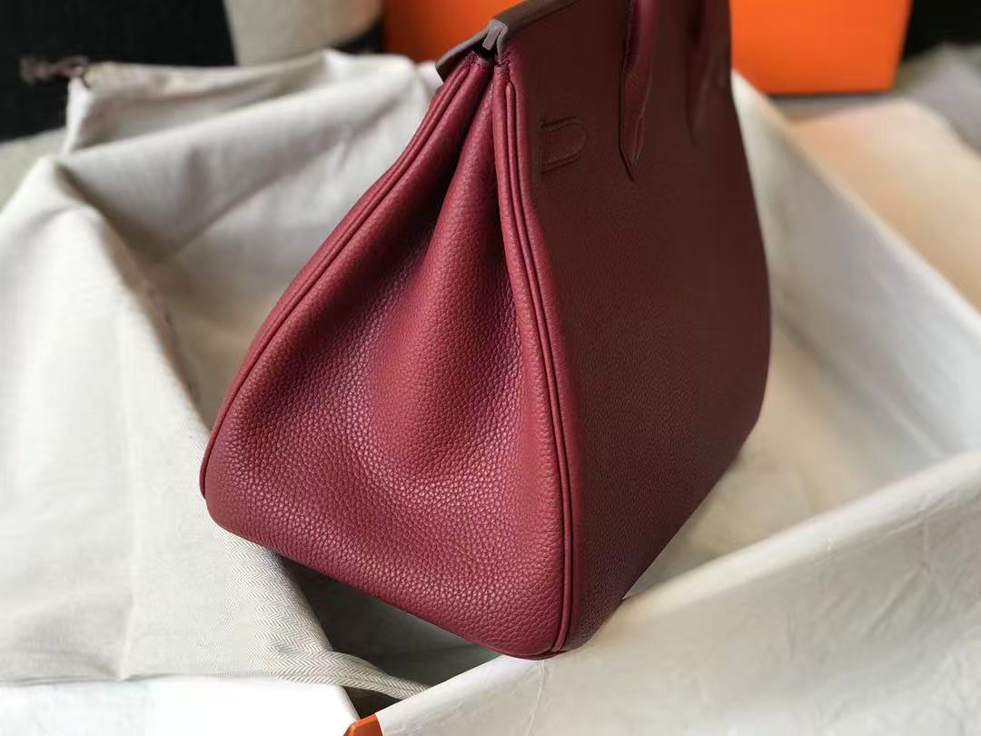 HM BIRKIN 35CM IN SCARLET RED CALFSKIN GOLD HARDWARE
