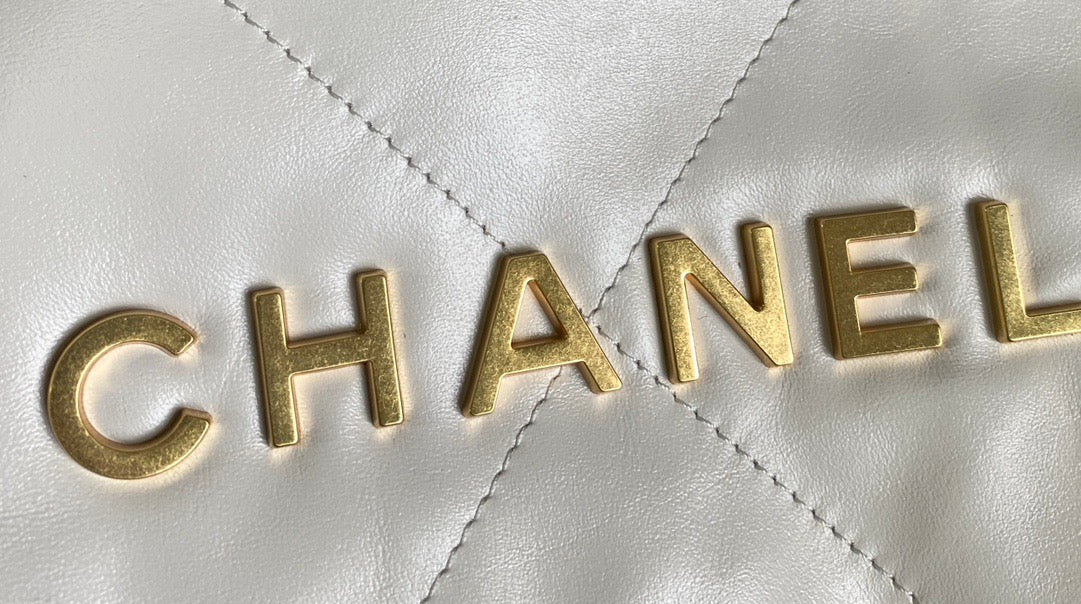 CC MINI 20 HANDBAG IN WHITE CALFSKIN GOLD HARDWARE